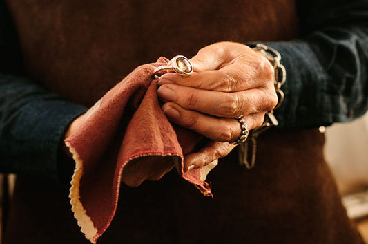 Cómo cuidar tus joyas: Guía práctica