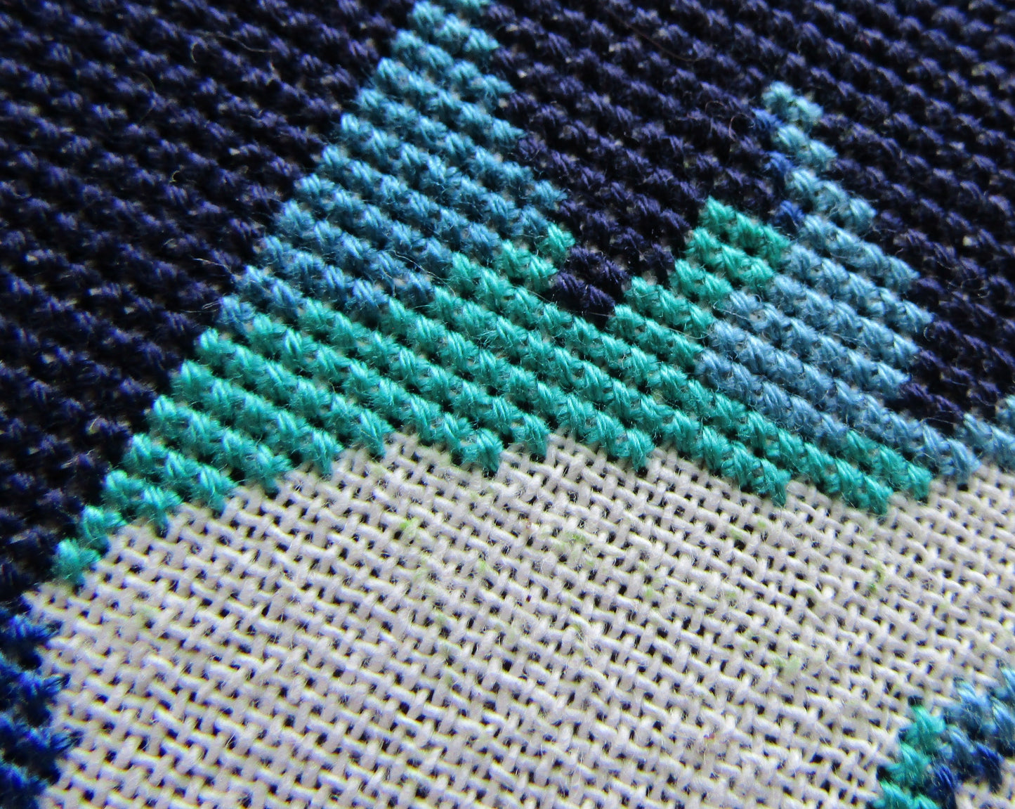 Tauro X-Stitch