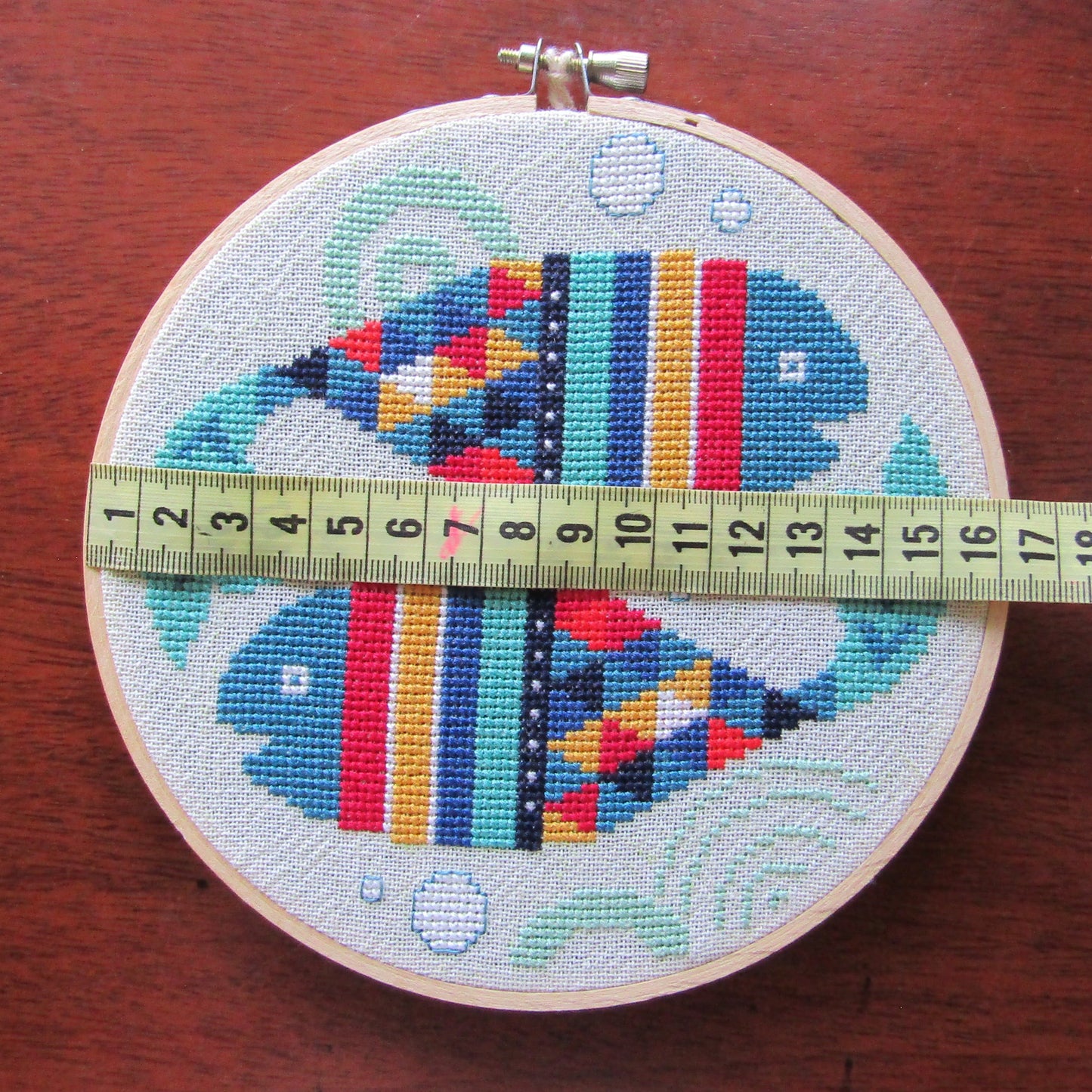 Piscis X-Stitch