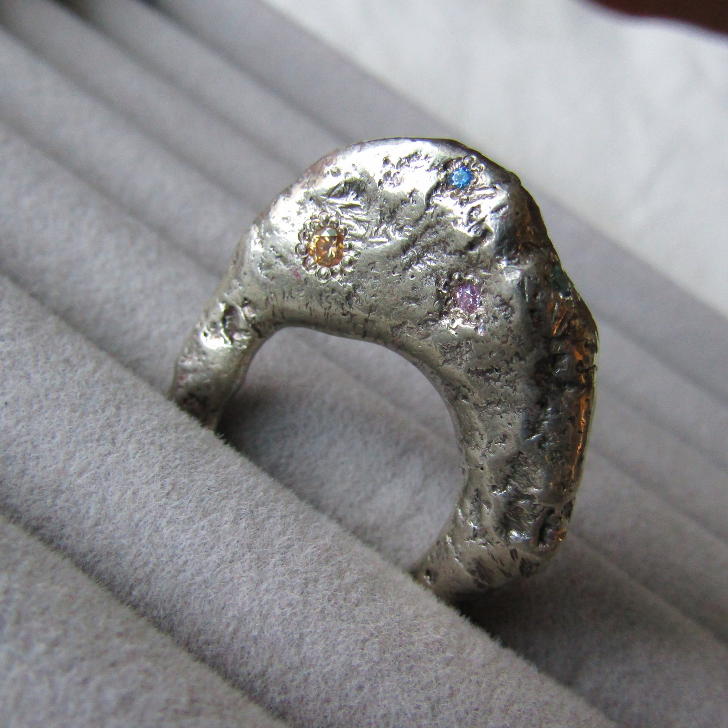 Anillo Shibui Cosmos