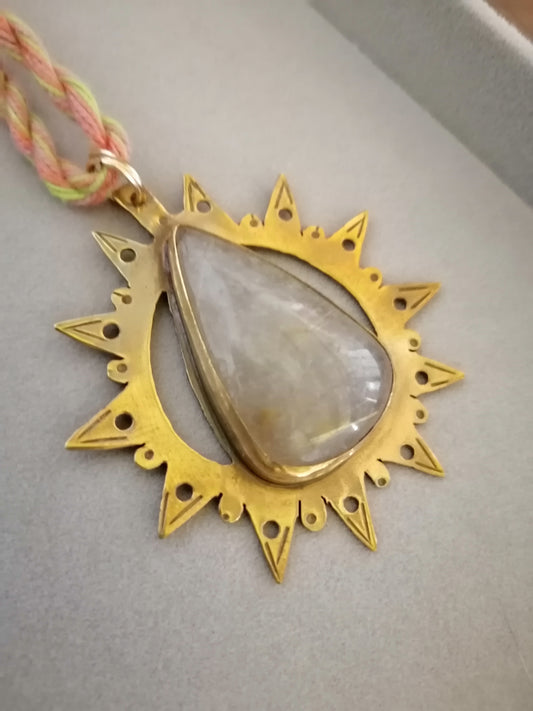 Sol Radiante